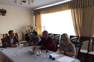 Podpisanie umowy przez Burmistrza Miasta Golubia-Dobrzynia Mariusza Piątkowskiego z Golubsko-Dobrzyńskim Towarzystwem...