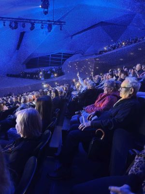 Wyjazd Klubu Seniora na koncert „Orkiestra Księżniczek - Największe Przeboje”