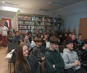 by uczestniczące w spotkaniu