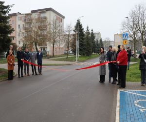 Uczestnicy otwarcia ulicy Marii Konopnickiej