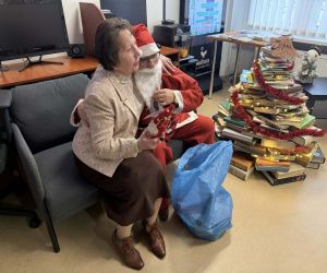 Uczestniczka Klubu Ksiązki z Mikołajem