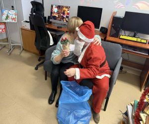 Uczestniczka Klubu Ksiązki z Mikołajem