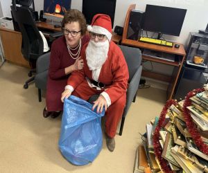 Uczestniczka Klubu Ksiązki z Mikołajem