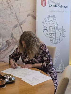 akt mianowania podpisuje pani Studzińska