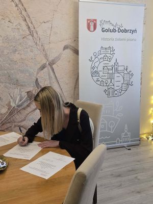 akt mianowania podpisuje pani Kęprowska