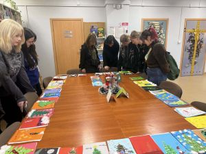 kartki świąteczne wykonane przez uczestników konkursu