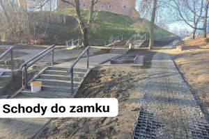 schody na zamek