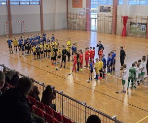 składy drużyn piłkarzy uczestniczących w turnieju