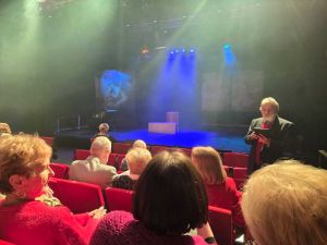 Spektakl "Piękna Lucinda"