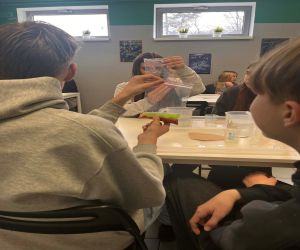 uczestniczki zajęć podczas doświadczenia