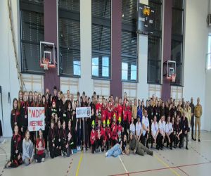 wszyscy uczestnicy zawodów