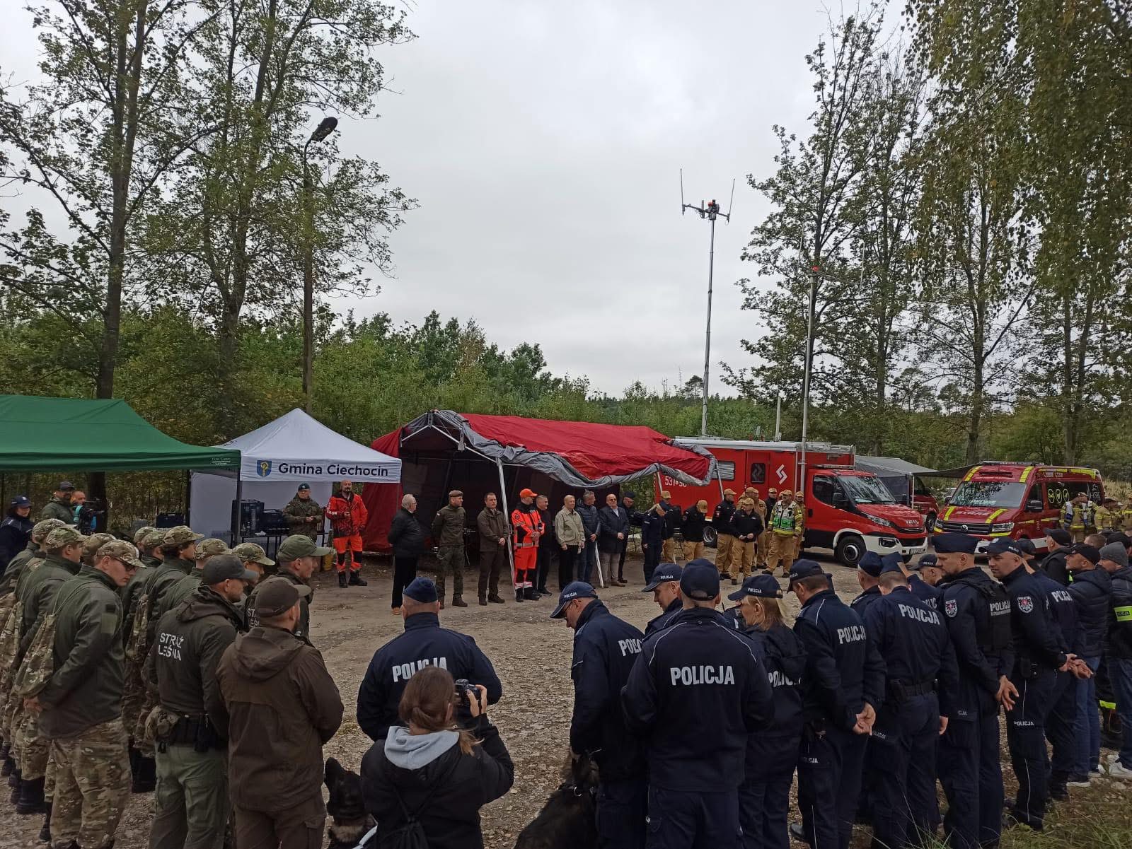 Ćwiczenia służb ratowniczych i podmiotów współpracujących