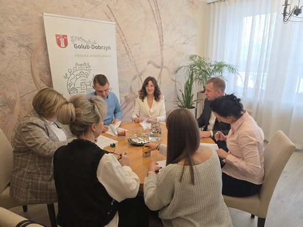 Osoby podpisujące umowę