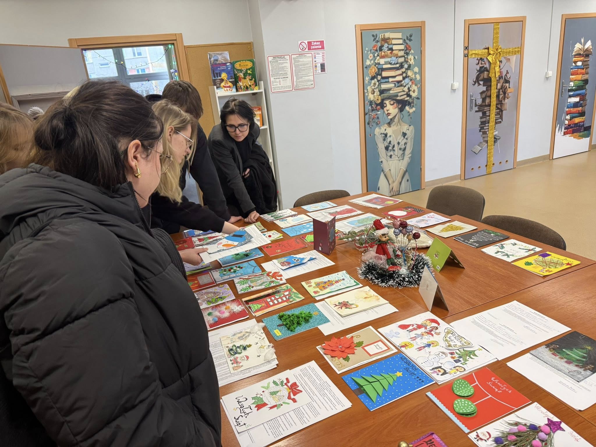 Rozstrzygnięcie konkursu na świąteczne kartki organizowanego przez Miejską i Powiatową Bibliotekę Publiczną w Golubiu-Dobrzyniu