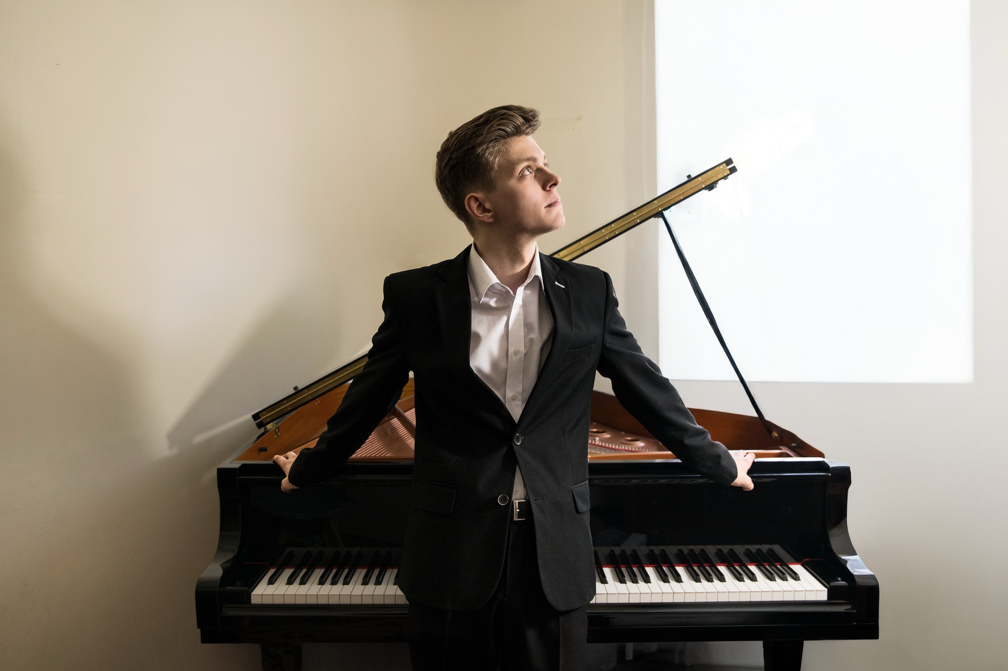 Ośrodek Chopinowski w Szafarni zaprasza na bezpłatny koncert w ramach cyklu „Szafarska Scena Młodych”.